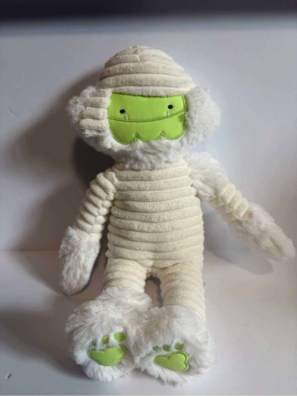Slumberkins Glow in the Dark Halloween Mummy Yeti